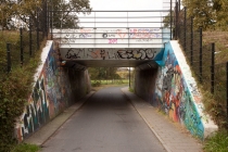 Fietstunnel onder het spoor (Apeldoorn-Zutphen) bij De Voorwaarts gm[[52.20852711485775, 5.986931920051575]]