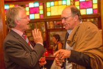 Gespot op de slotavond van Kanaalconcerten 2012: oud-burgemeester Fred de Graaf en zijn opvolger John Berends gm[[52.212734606853935, 5.975586175918579]]